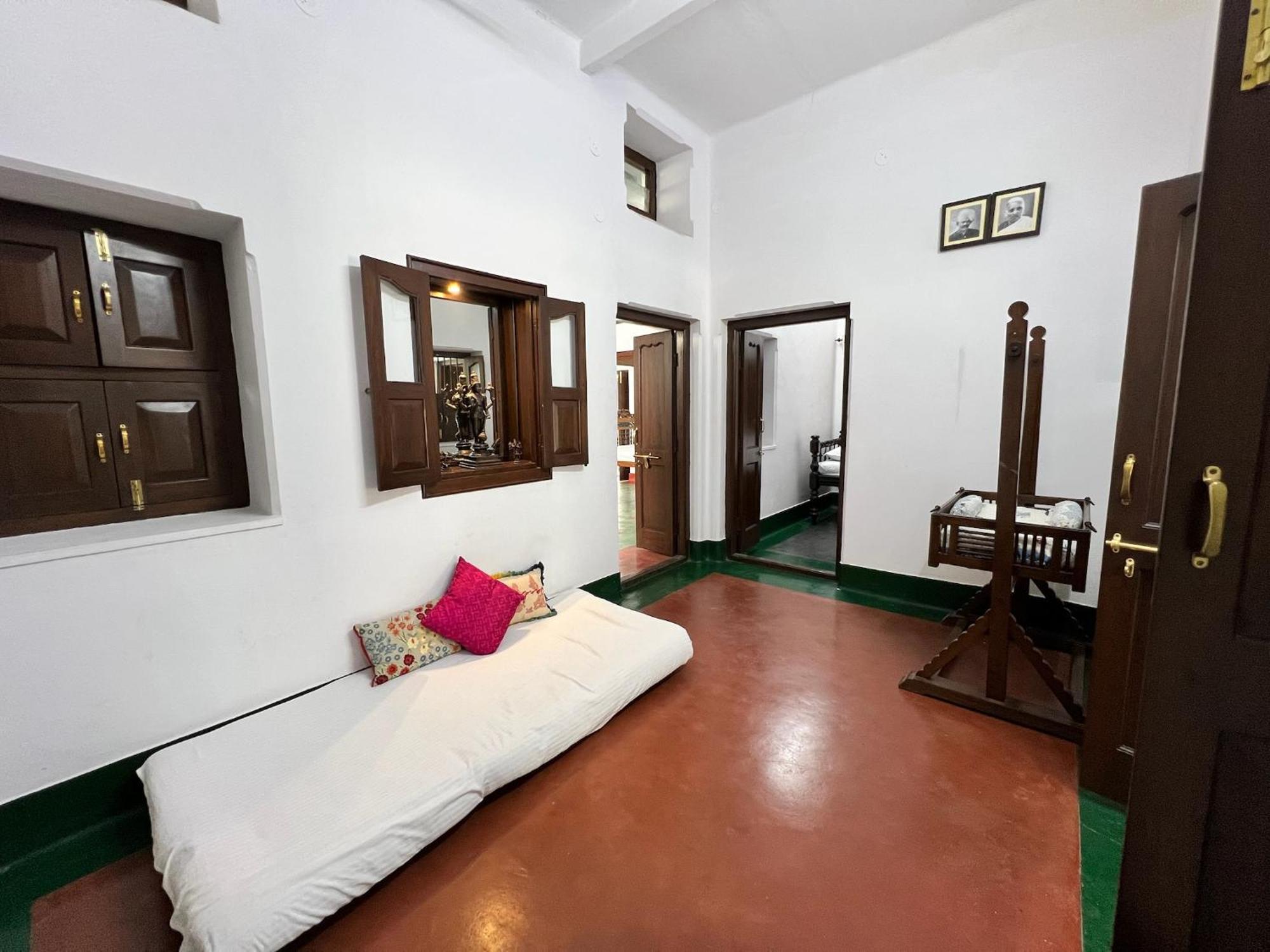 Bed and Breakfast Laxmi Nivas 1949 Secunderabad Екстер'єр фото