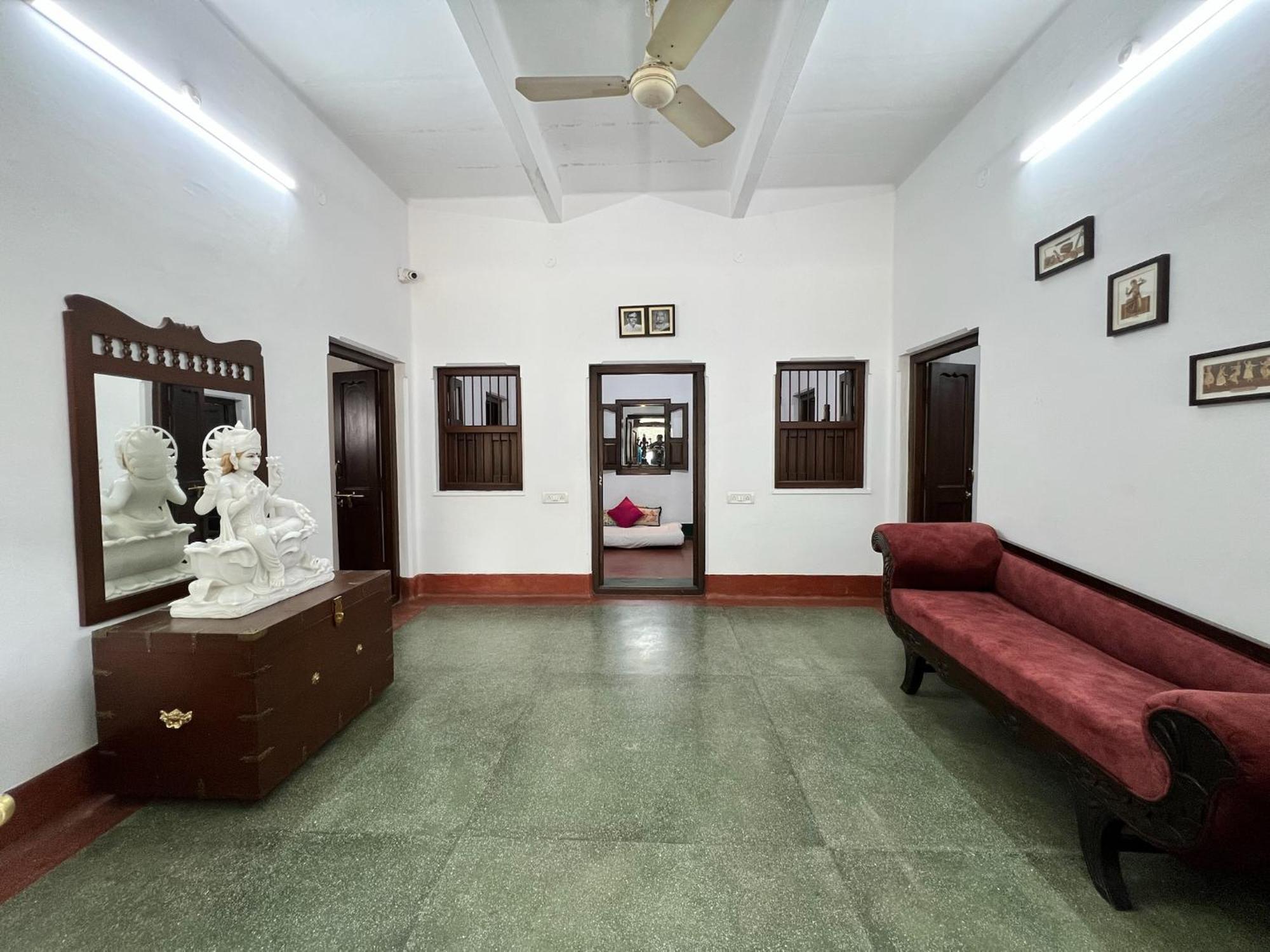 Bed and Breakfast Laxmi Nivas 1949 Secunderabad Екстер'єр фото